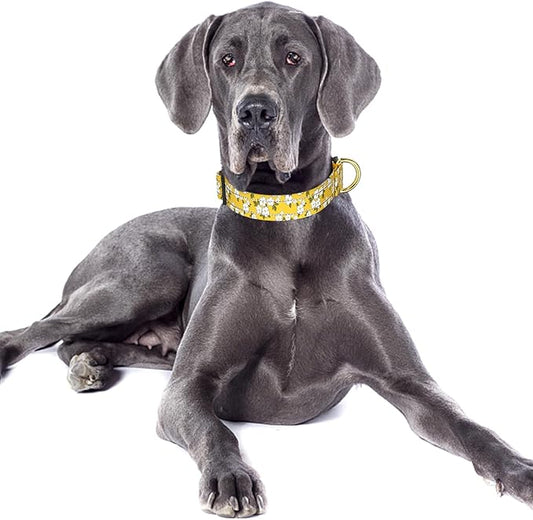 Reflective Dog Collar for Large Dogs, Cute Flower Theme Adjustable Heavy-Duty Nylon Puppy Collar for Boy and Girl Female, Soft Pet Accessories with Quick Release Buckle, Yellow