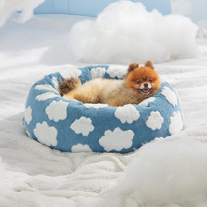 LE SURE Donut Small Dog Bed - Round Cat Beds for Indoor Cats as Gift, Cute Modern Home Decor Beds with Jacquard Shaggy Plush & Anti Slip Bottom, 27 Inch, Blue