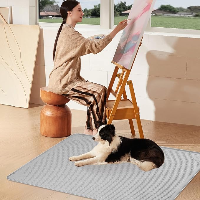 Pee Pads for Dogs, 34" x 22" Extra Large Reusable Silicone Mat, Washable Puppy Training Pads for Potty Training, Non-Slip, Leak-Proof, Indoor Floor Protection (Light Grey)