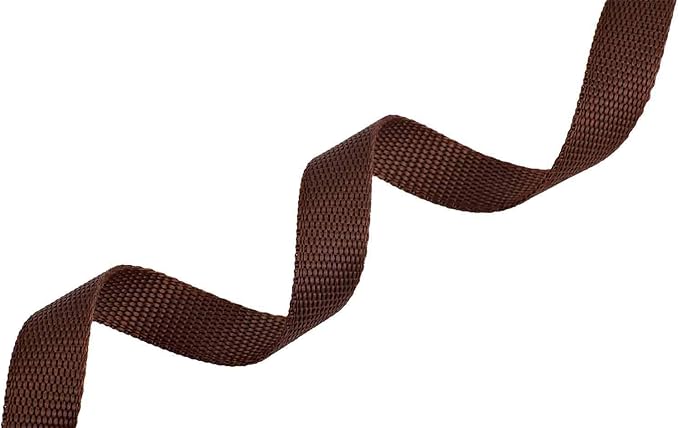 AMAGOOD 6 FT Cat Leash, Strong and Durable Traditional Style Leash with Easy to Use Collar Hook,Cat Lead Great for Cats (3/8 in x 6 ft(Pack of 1), Brown)