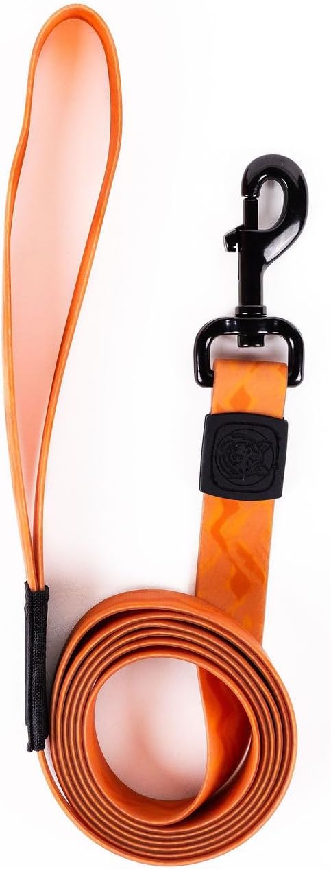 Wilderdog Waterproof Dog Leash - Repels Water & Dirt - Terracotta