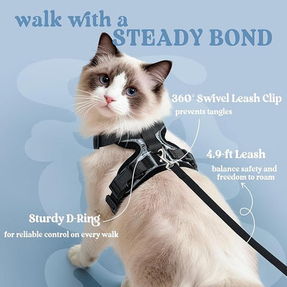 rabbitgoo Cat Harness and Leash for Walking, Escape Proof Soft Adjustable Vest Harnesses for Cats, Easy Control Breathable Reflective Strips Jacket, Doodle Gray,M
