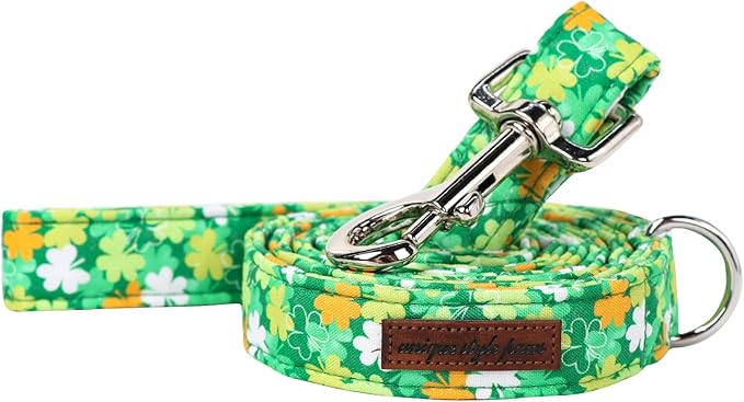 Unique style paws St. Patrick's Day Dog Leash Clover Leash with Flower for Small Medium Large Boys Girls Dogs