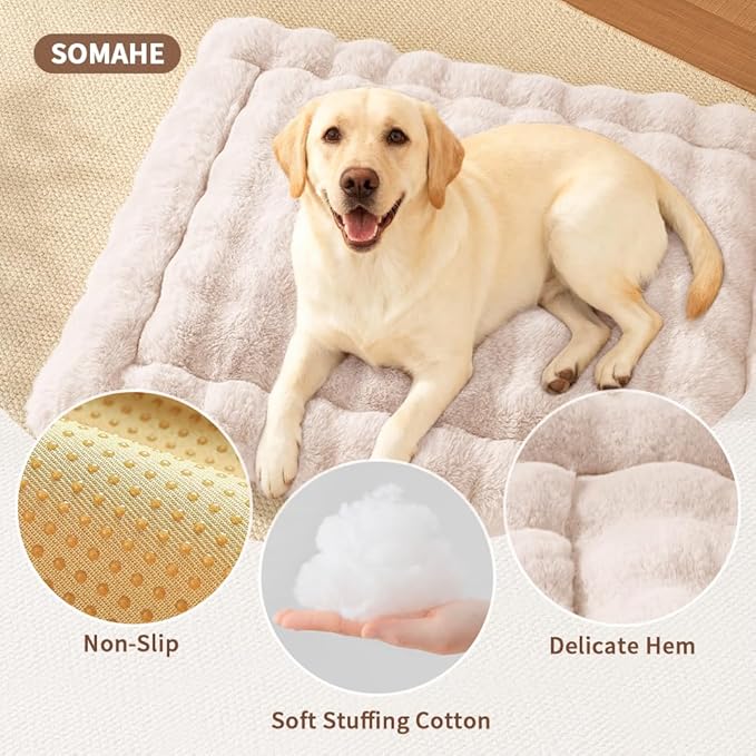SOMAHE Self-Warming Dog Bed, Plush Faux Fur Mat with Anti-Slip Bottom, Ultra Soft Heated Pet Bed for Medium Large Dogs, Cozy Fluffy Pad for Carriers Couch Crate, Machine Washable, 35 x 27 Inch White