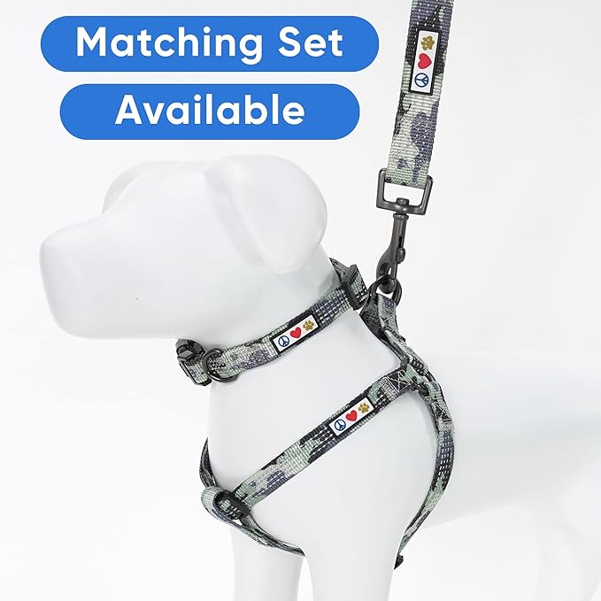Pawtitas Reflective Camouflage Grey Puppy or Dog Collar, Large