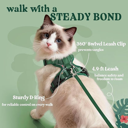 rabbitgoo Cat Harness and Leash for Walking, Escape Proof Soft Adjustable Vest Harnesses for Cats, Easy Control Breathable Reflective Strips Jacket,Rainforest Green,XXS