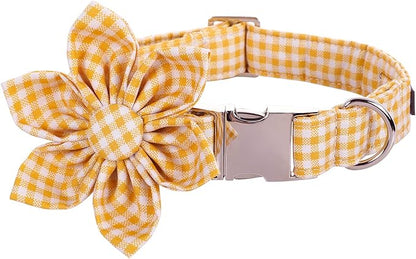 Lionet Paws Dog Collar with Flower, Soft and Comfortable, Adjustable Collar for Medium Dogs Girl, Neck 13.5-22 inches