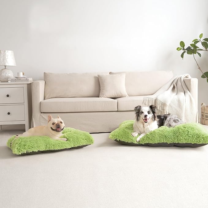 EHEYCIGA Fluffy Dog Crate Bed for Large Dogs, Plush Faux Fur Crate Pad, Calming Anti Anxiety Large Dog Bed, Washable Soft Warm Mat with Non-Slip Bottom, Green