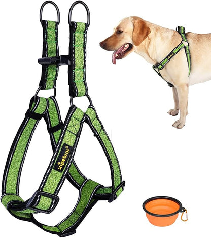 Xipebros No Pull Dog Harness with Reflective Adjustable,Stops Pets from Pulling and Choking On Walks for Medium Dogs, (Green, L)