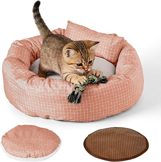 Colewin Small Cat Bed for Indoor Cats Dogs, Washable Round Donut Pet Bed for Puppies Kittens, Cute Rabbit Bunny Beds with Reversible Winter & Summer Cushion for Pets Up to 8lbs (Red)