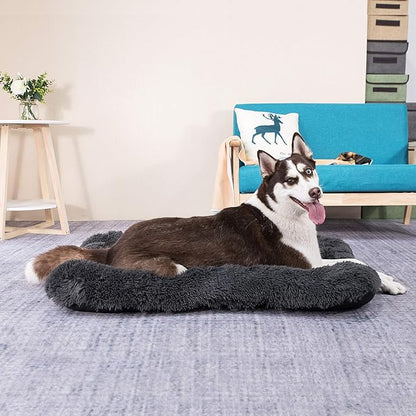 Coohom Deluxe Plush Dog Bed Pet Cushion Crate Mat,Fulffy Comfy Kennel Anti-Slip Washable Pad for Medium Large X-Large Dogs(X-Large, Black)