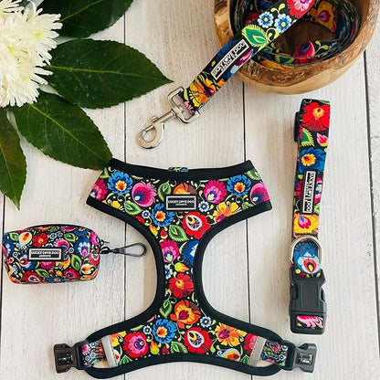 Lucky Love Dog Leash, Beautiful Vivid Patterns, Durable & Long Lasting (Blackbird, Large)