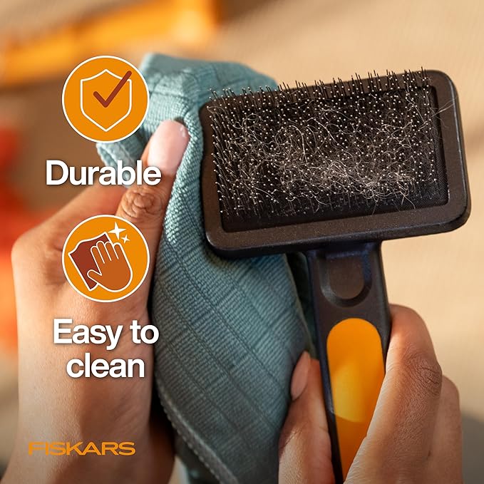 Fiskars Pet, Cat and Dog Brush, Fine Bristles & SoftGrip Handle for Gentle Grooming and Deshedding, Cat and Dog Supplies, Orange/Black