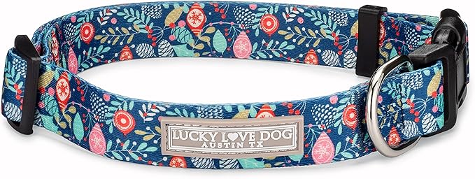 Lucky Love Dog - Adjustable Dog Collar with Easy Click Buckle for Small Dogs, Durable, & Comfortable for Male & Female Dogs, Pet Collar for Puppies & Adult Dogs - Sweet Holiday, Small