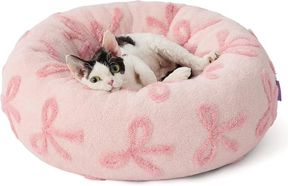 LE SURE Donut Cat Beds for Indoor Cats - Round Small Dog Bed Calming Bed Gift for Pets, Home Decor Cute Modern Beds with Jacquard Shaggy Plush & Anti Slip Bottom, 20 Inch, Pink Taffy