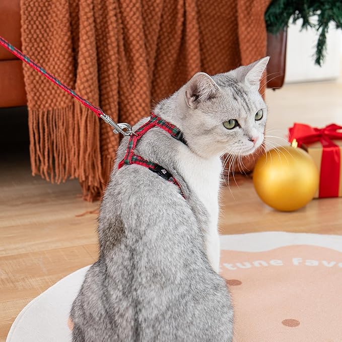 azuza Cat Harness and Leash Set for Safe Walking, Escape Proof, Soft and Comfortable, Adjustable Kitten Harness for Small Medium Large Cats, Christmas Plaid, Neck Girth: 7"-10", Chest Girth: 10"-17"