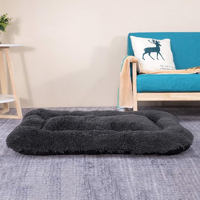 Coohom Deluxe Plush Dog Bed Pet Cushion Crate Mat,Fulffy Comfy Kennel Anti-Slip Washable Pad for Medium Large X-Large Dogs(X-Large, Black)