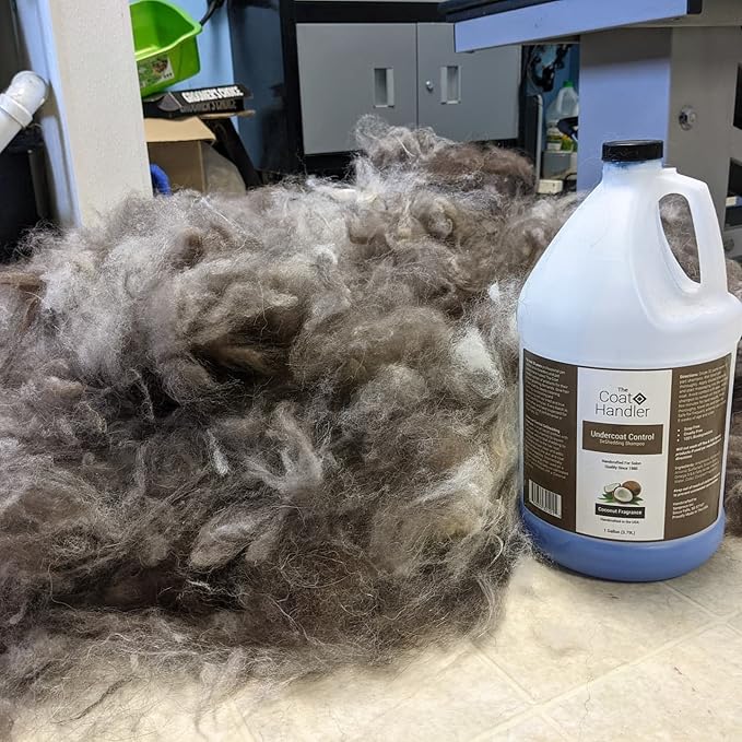 Undercoat Control deShedding Dog Shampoo, 1 Gallon - Combats and Reduces Shedding, Undercoat Removal, Omega 3 & 6 Rich, Vitamin E Strengthens The Hair Follicle, Natural