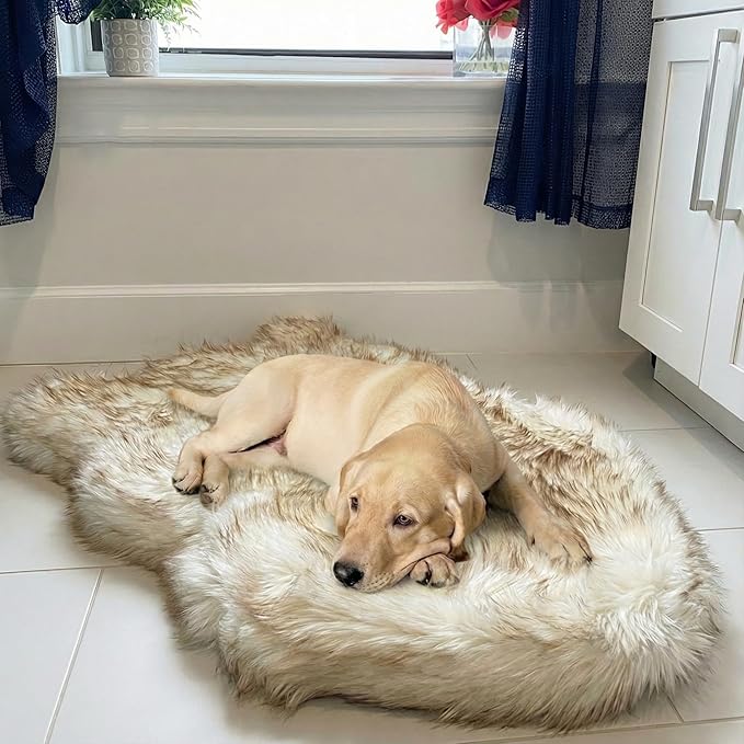 IHAPPYDOG Luxury Faux Fur Orthopedic Dog Bed, Memory Foam Dog Bed for Small, Medium, Large and XL Pets, Fluffy Pet Rug with Waterproof and Washable Cover (White w/Brown Tips, 40"x25")