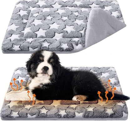 VitalCozy 2 Pack Self Warming Cat Mat Self Heating Pad Bed Reversible Machine Washable Reflects Body Heat Warm Thermal Pet Pad Crate Blanket for Feral and Indoor Cat(Star,20'' X 30'')