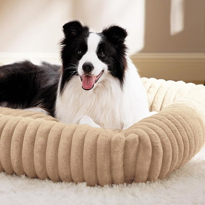 Bedsure ComfyFleece Washable Dog Bed for Medium Dogs - Cute Furry Puppy Beds, Rectangle Orthopedic Corduroy Fleece Pet Beds with Removable Zipper Cover, 43x30x8inches, Sandy Beige