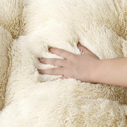 EHEYCIGA Fluffy Dog Crate Bed for Extra Large Dogs, Plush Faux Fur Crate Pad, Calming Anti Anxiety XL Dog Bed, Washable Soft Warm Mat with Non-Slip Bottom, Ivory Beige