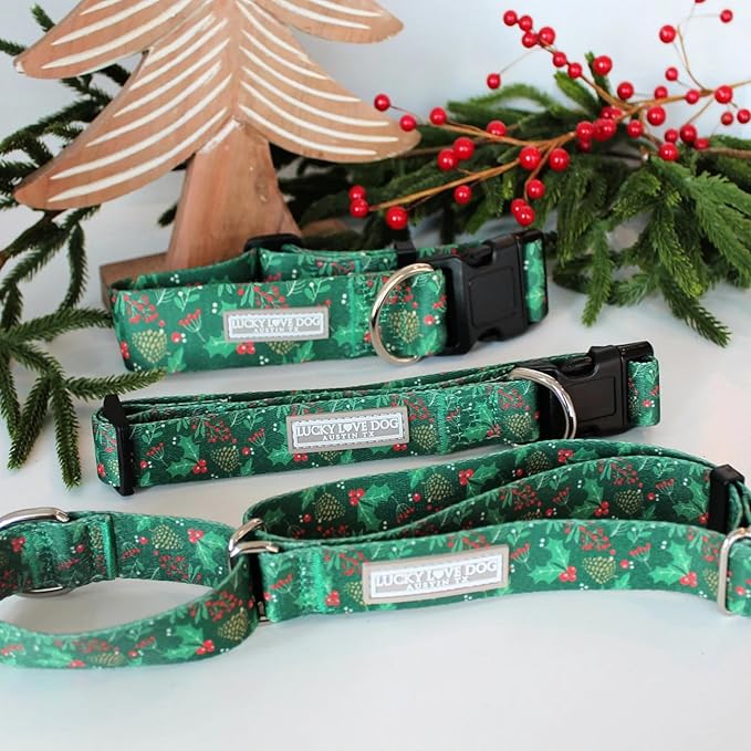 Lucky Love Dog - Adjustable Dog Collar with Easy Click Holly for Large Ones, Durable, & Comfortable for Male & Female Dogs, Pet Collar for Puppies & Adult Dogs - Holly, Large