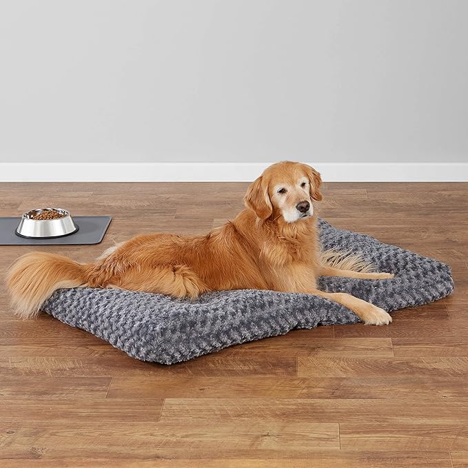 Amazon Basics Cat and Dog Bed and Crate Pad, Machine Washable, Indoor, 46 x 29 x 4 inches, Gray